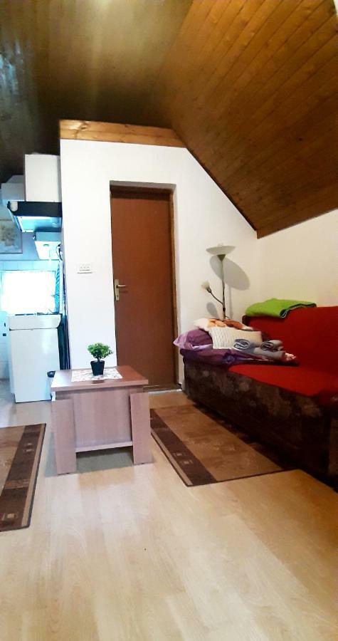 Apartman Nino Tounj Exterior foto